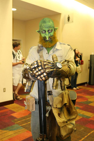Illustration for article titled The Craziest Cosplay from Gen Con 2015!